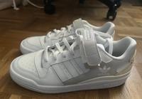 Adidas Forum Low – NEU mit Etikett – Größe 41 1/2 Niedersachsen - Tostedt Vorschau