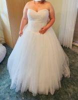 Hochzeitskleid / Brautkleid Baden-Württemberg - Frickenhausen Vorschau