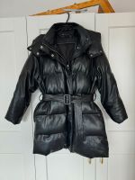 Mantel ASOS Design Puffer Jacke schwarz Kunstleder Berlin - Mahlsdorf Vorschau