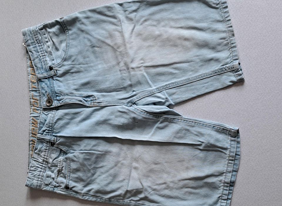 Set 2 Shorts Jeans  Review Gr 176 in Ottweiler