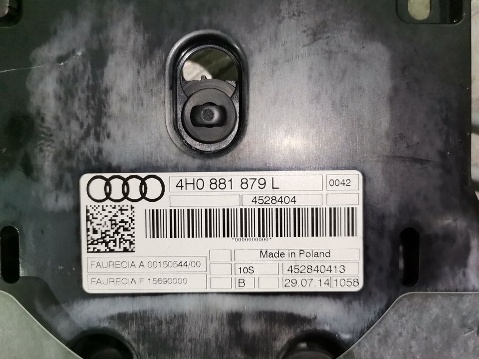 Audi A8 D4 4H Sitzsteuergerät Montageplatte 4H0907182H in Gelsenkirchen