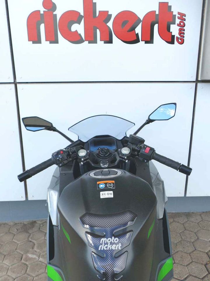 Kawasaki NINJA 500  SE '24 STARTER-NINJA ZUM STARTERPREIS in Braubach