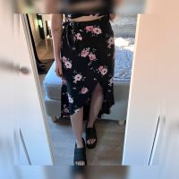 Asymmetrischer Rock mit Blumenprint von H&M Hessen - Bad Emstal Vorschau