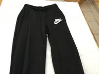 Nike Jogginghose gr Xs Hessen - Ehringshausen Vorschau