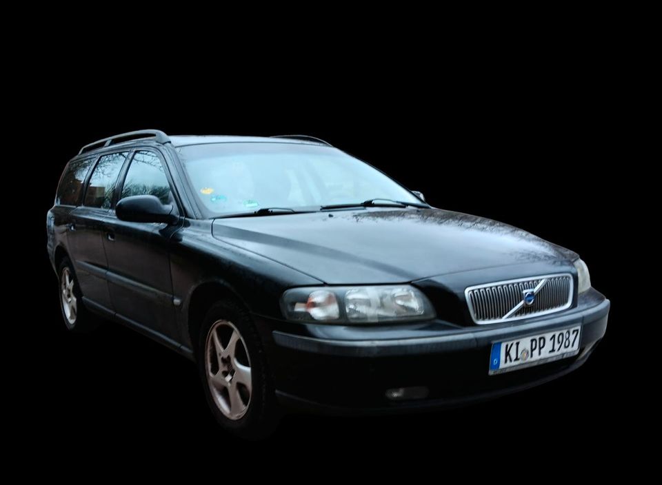 Volvo V70 II 2.4 20V in Kiel