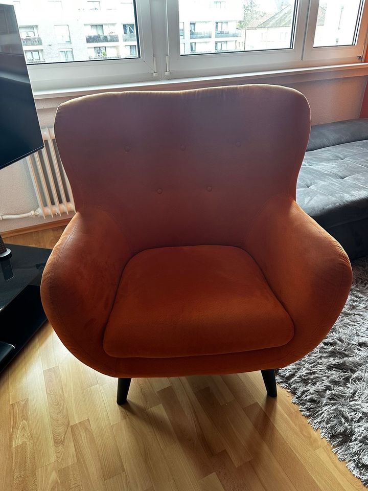 Sessel aus samt in orange in Besigheim