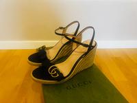 Gucci Damen Sandalen aus Leder mit Plateausohle Baden-Württemberg - Offenburg Vorschau