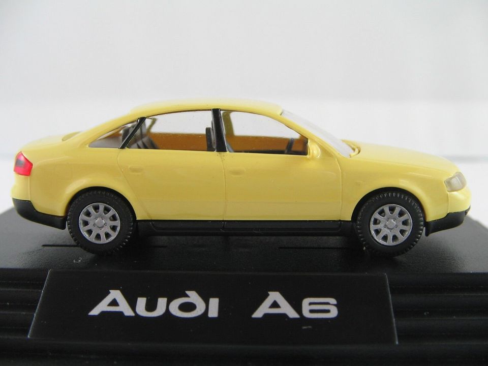 Wiking/Audi 13.225.5 Audi A6 Limousine (1997-2001) in gelb 1:87 in Bad Abbach