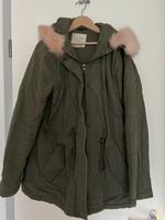 Tom Tailor Jacke L mit Fellkapuze Wandsbek - Hamburg Farmsen-Berne Vorschau