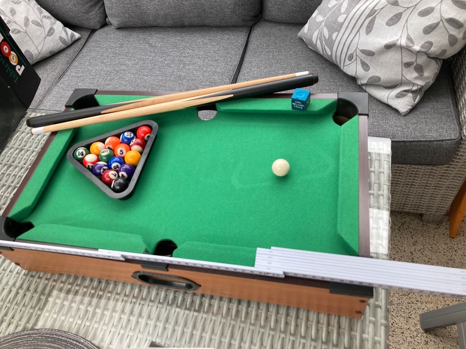 Pool Billard Tisch Ausführung in Hamburg