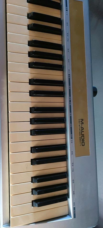 M Audio Keyboard Keystation 88es Midi Musikinstrument in Blaustein