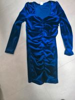 SHEIN Samt Kleid  Gr. 128 blau Mädchen Niedersachsen - Göttingen Vorschau