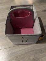Windelaufbewahrung Lässig rosa grau wie neu zusammenklappbar Sachsen - Chemnitz Vorschau