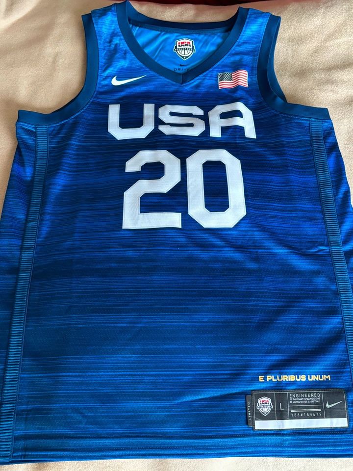 Nike Trikot NBA USA Nr. 20 United Größe L Blau in Lohne (Oldenburg)