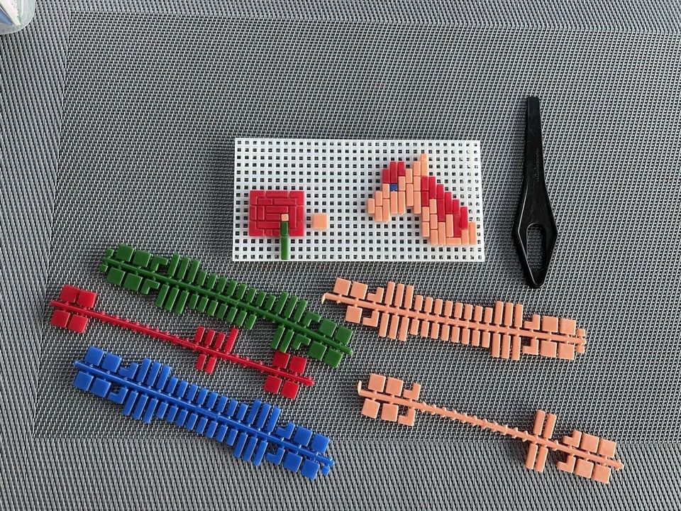 2 MINISTECK PIXEL PUZZLE Schweine Fisch Clownfisch Steckpuzzle in Mönkeberg