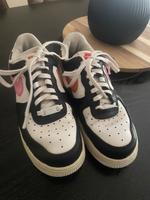 Nike Air pink/weiß Gr. 38 Bayern - Münchsmünster Vorschau
