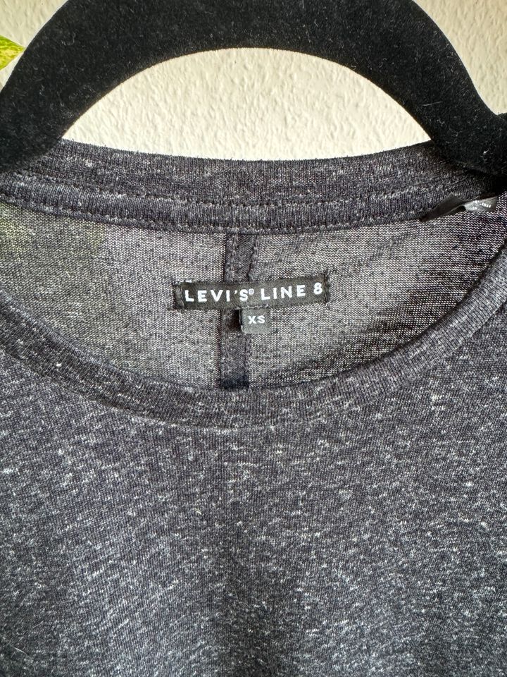 Levi’s Line 8 T-shirt shirt XS S schwarz anthrazit unisex in Berlin