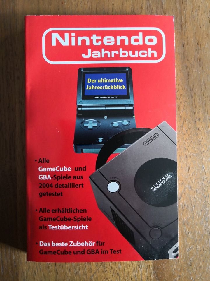 Nintendo Jahrbuch 2004 alle Spiele Gamecube und GBA getestet in Essen Freisenbruch