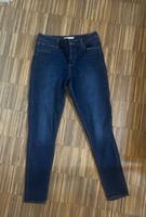 Levi‘s Jeans dunkelblau 720, Gr. 28 Baden-Württemberg - Remchingen Vorschau