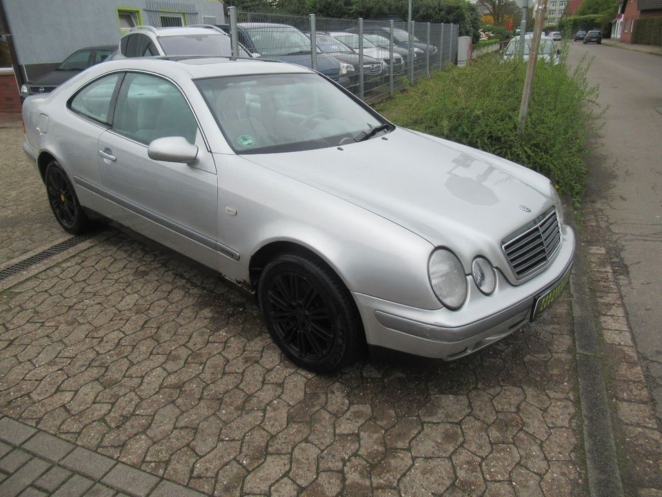 Mercedes-Benz CLK 200 ELEGANCE AUTOMATIK KLIMA KM 156000 in Nordenham