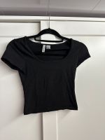 H&M T-Shirt XS schwarz Brandenburg - Perleberg Vorschau