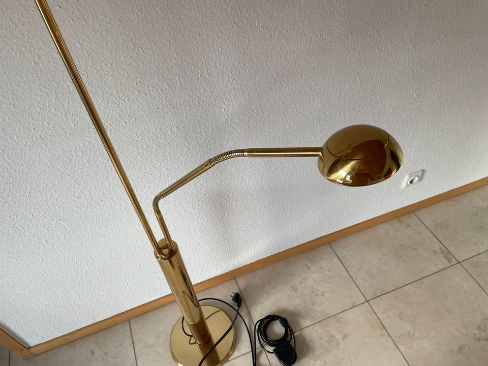 Vintage/Retro Stehlampe vergoldet, Deckenfluter in Inzigkofen