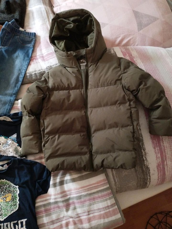Softshell Jacke,Jeans, Hose, Shorts, T-Shirt, Kleidung 110/116 in Ober-Ramstadt