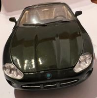 Maisto Jaguar XK8 von 1996 1:18 Modellauto Bayern - Cham Vorschau