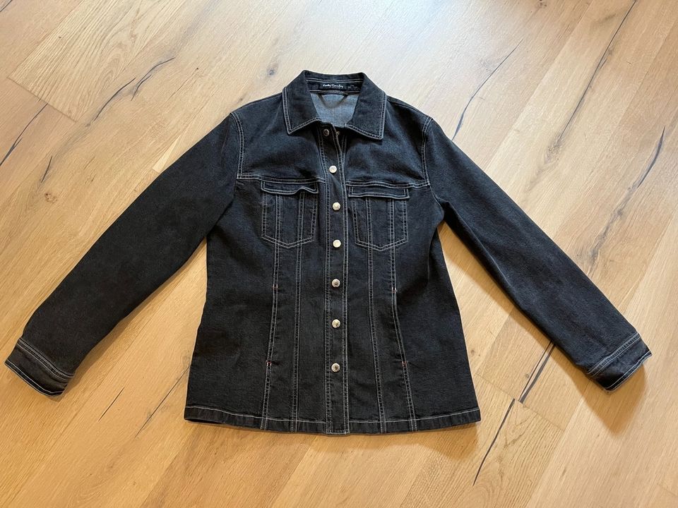 Betty Barclay Jeansjacke Jacke Gr. 38 schwarz in Wiesloch