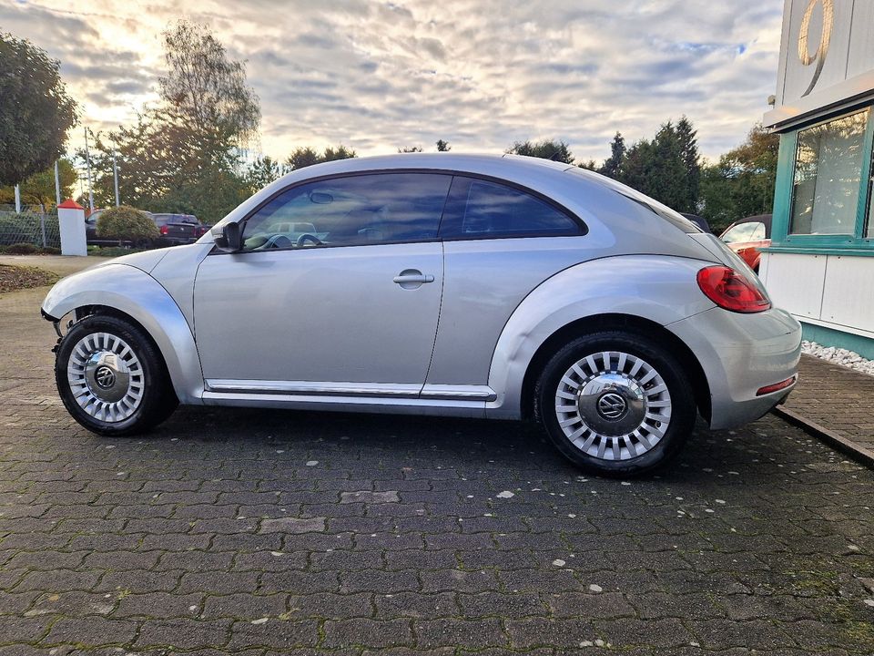 Volkswagen Beetle Coupe 2.5l - Leder, Tempomat, Sitzheizung in Fröndenberg (Ruhr)