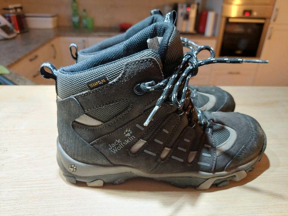 Trekking / Wanderschuhe Jack Wolfskin Größe 36 in Peiting