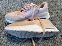 Nike Airmax rosa 36,5 Hessen - Bruchköbel Vorschau