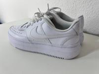 Nike COURT VISION ALTA Sneaker Weiß Gr. 41 Brandenburg - Stolzenhagen Vorschau
