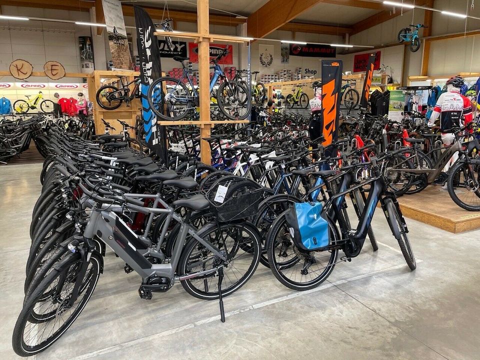 E-BIKE HAIBIKE TREKKING * HERREN RH56/ L * TESTBIKEs & NEU in Röhrsdorf