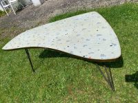 Vintage Nierentisch mit Mosaik Mid Century 50er/60er Jahre Hessen - Kassel Vorschau