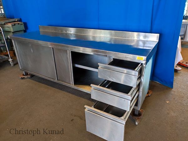 Arbeitsschrank 240 cm Küchenschrank Edelstahl Gastro 1282 in Wertingen