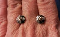 Ohrstecker 333 Weißgold mit kleinem Diamant Wuppertal - Elberfeld Vorschau