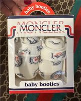 Baby Kinder Schuhe Neugeborene Säugling Moncler NEU Nordrhein-Westfalen - Gelsenkirchen Vorschau