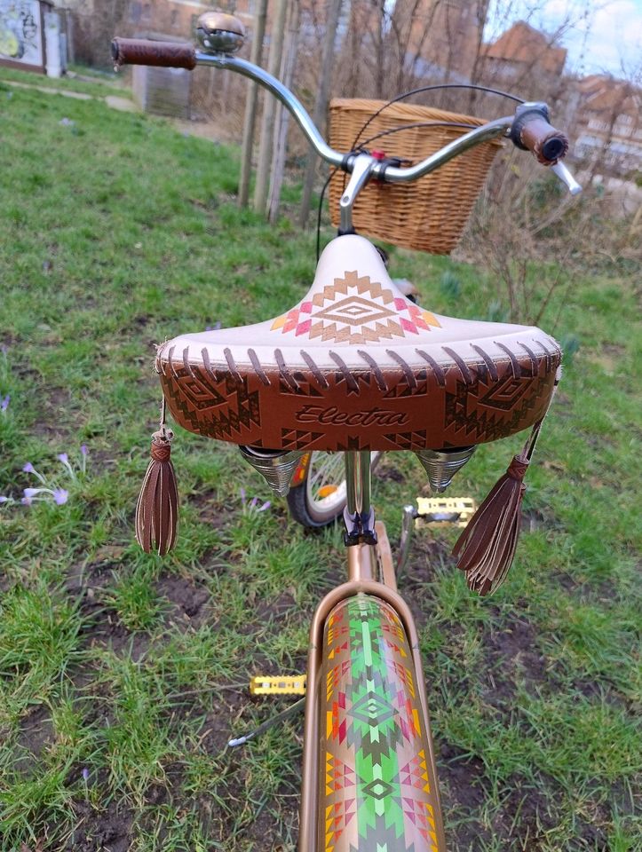 ELEKTRA Cruiser Alu-Fahrrad 'Navajo 3i' 26" kupfer/bronze in Lüneburg
