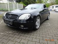 Slk 230k 2001 AMG 32 Optik Top Zustand 18" Xenon ,Fahrwerk Nordrhein-Westfalen - Oberhausen Vorschau