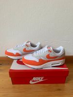 Original Nike Air Max 1 NEU Orange Sneaker Weiß Schuhe 38 39 Dresden - Neustadt Vorschau