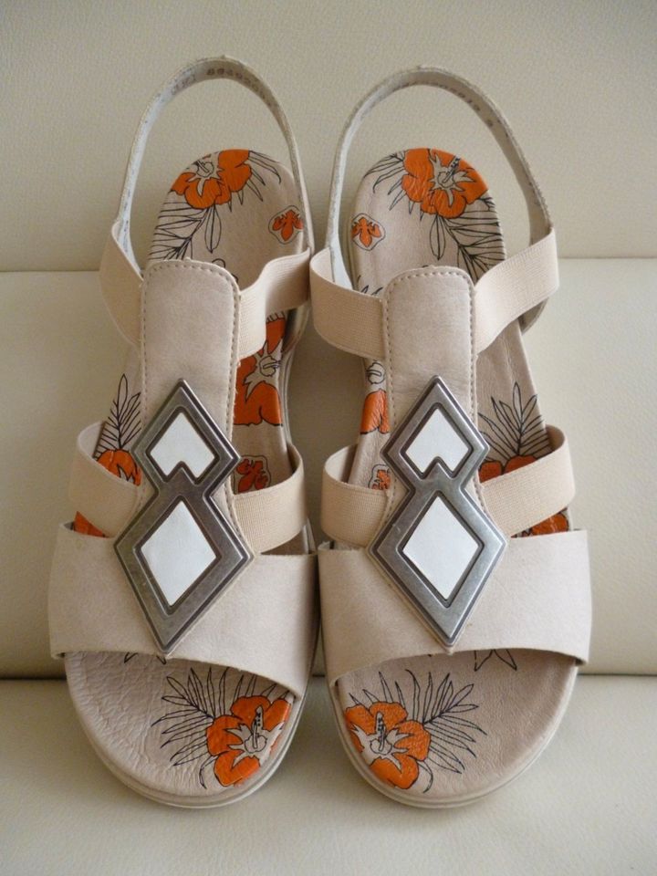 Rieker Gummi-Riemchen-Sandalen Beige Gr.39 ✅ Fußbett-Sandaletten in Bocholt