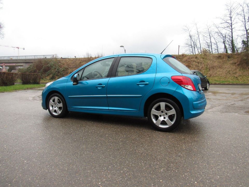 Peugeot 207 - 1.6 D Premium*Pano*Leder*Navi*PDC in Hechingen