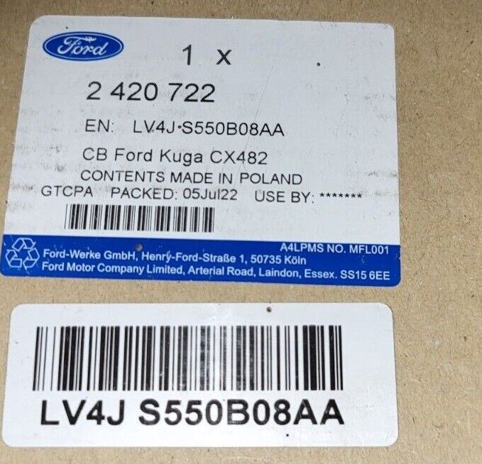 Dachträger Ford Kuga ohne Dachrehling NEU OVP in Metzingen