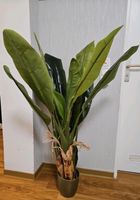 Kunstpflanze gross, 120 cm mit Blumentopf Hessen - Niederdorfelden Vorschau