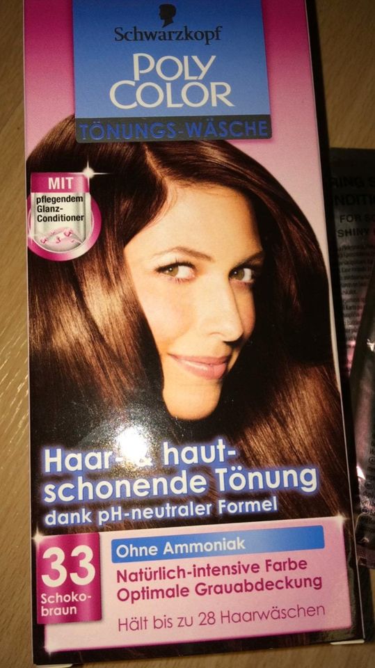 Haare Tönungswäsche Nr.33 schokobraun Poly Color und Conditionier in Kassel