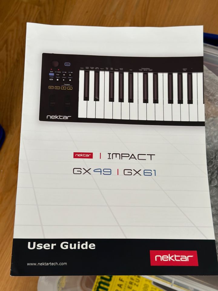 NEKTAR Impact GX49 midi keyboard wie neu in Wiesbaden