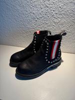 Replay Rhodes Chalsea Boots schwarz rot Nieten Nordrhein-Westfalen - Rheine Vorschau