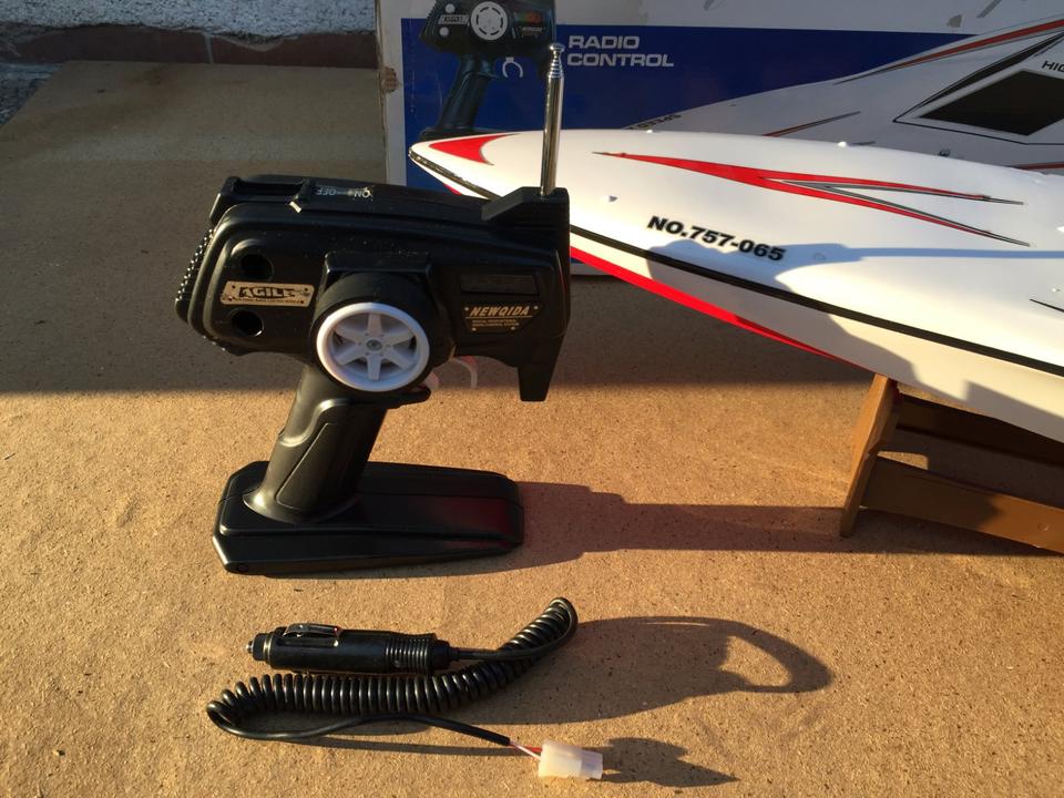 HIGHWIND NQD ferngesteuertes RC Boot - High Wind Modellboot in Emmering