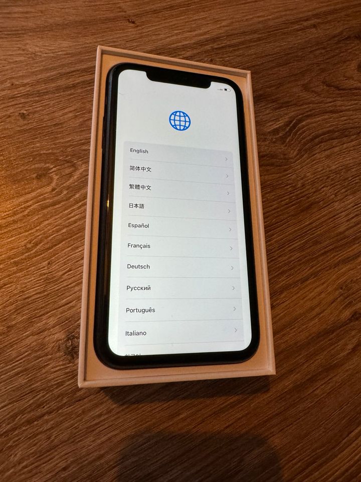 iPhone 11 schwarz 64 GB in Mülheim (Ruhr)